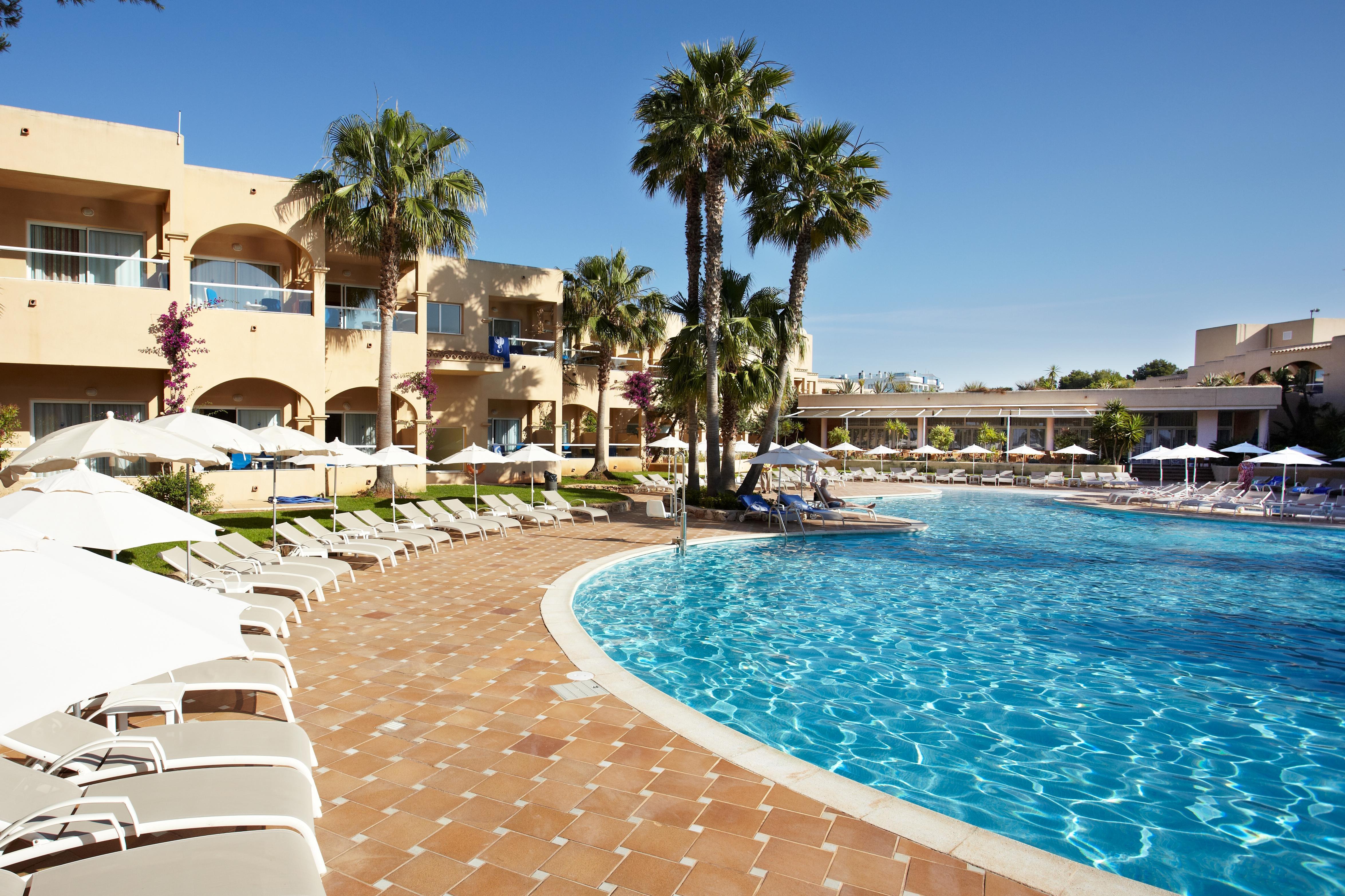 Grupotel Santa Eularia & Spa - Adults Only 산타 에우랄리아 데 리오 외부 사진