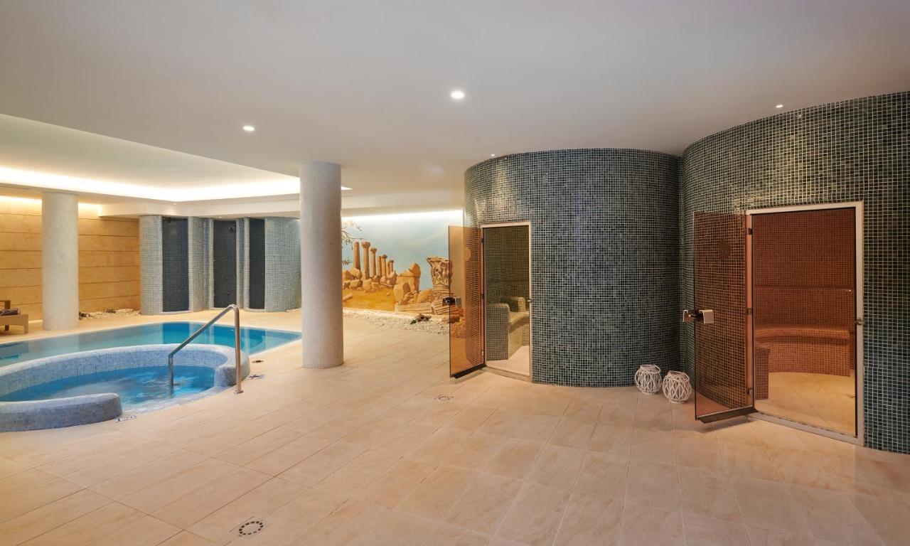 Grupotel Santa Eularia & Spa - Adults Only 산타 에우랄리아 데 리오 외부 사진