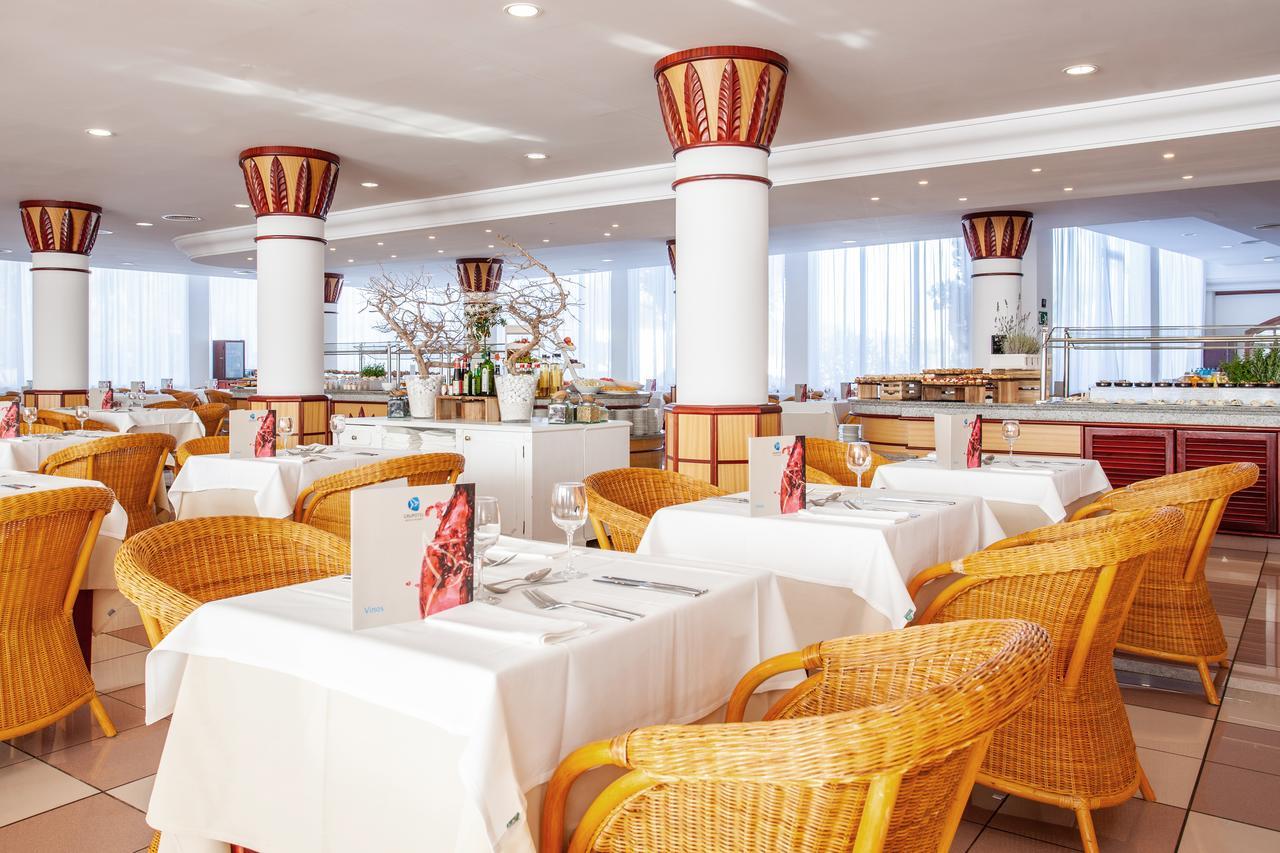 Grupotel Santa Eularia & Spa - Adults Only 산타 에우랄리아 데 리오 외부 사진