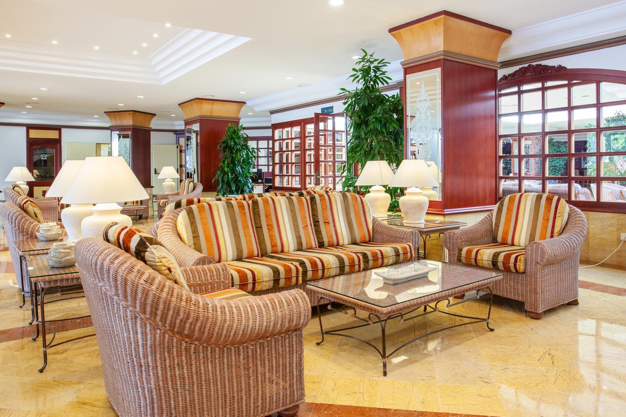 Grupotel Santa Eularia & Spa - Adults Only 산타 에우랄리아 데 리오 외부 사진