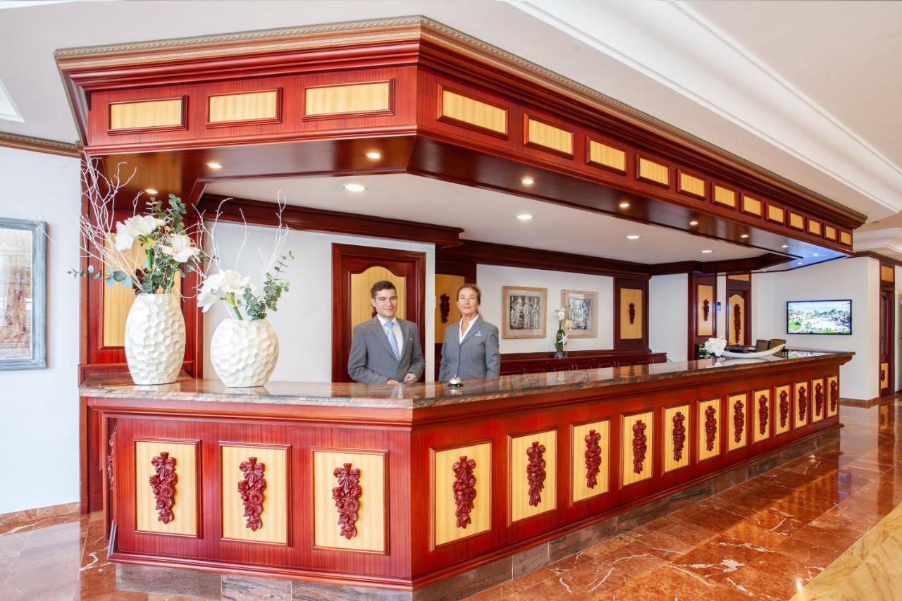 Grupotel Santa Eularia & Spa - Adults Only 산타 에우랄리아 데 리오 외부 사진